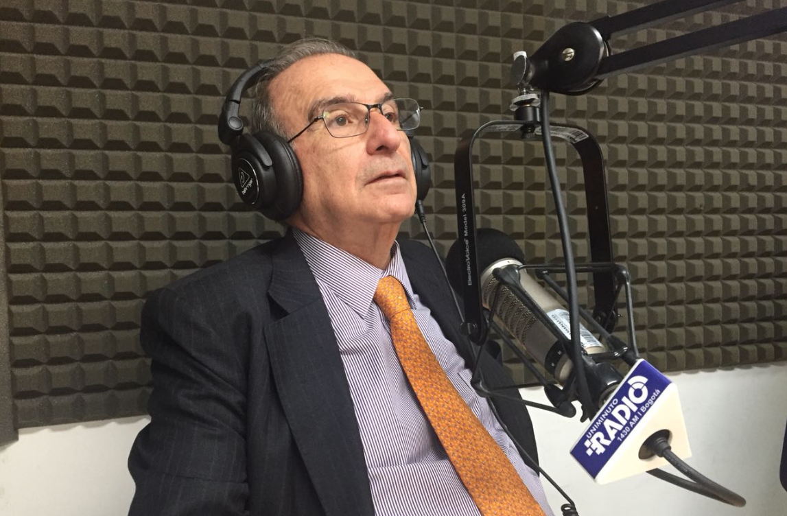 Humberto de La Calle, primer funcionario que consiguió ayuda económica luego del terremoto