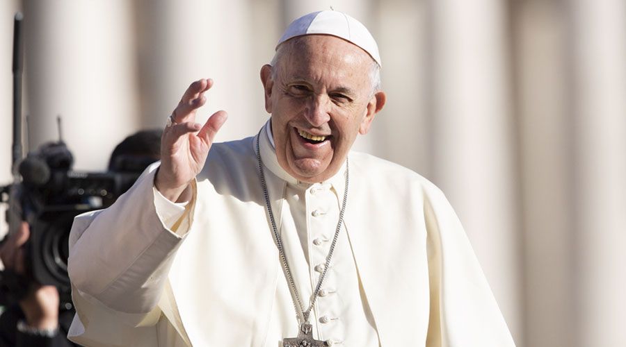El Papa Francisco invita a un grupo de personas vulnerables de Roma a una comida de Navidad