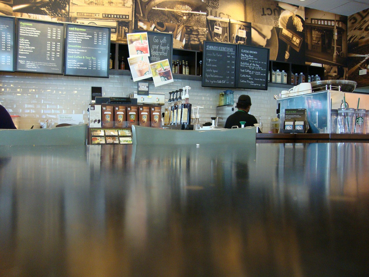 cafe-starbucks starbucks-cafe
