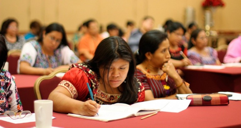 Traducido a 42 lenguas nativas el Acuerdo de Paz con las Farc