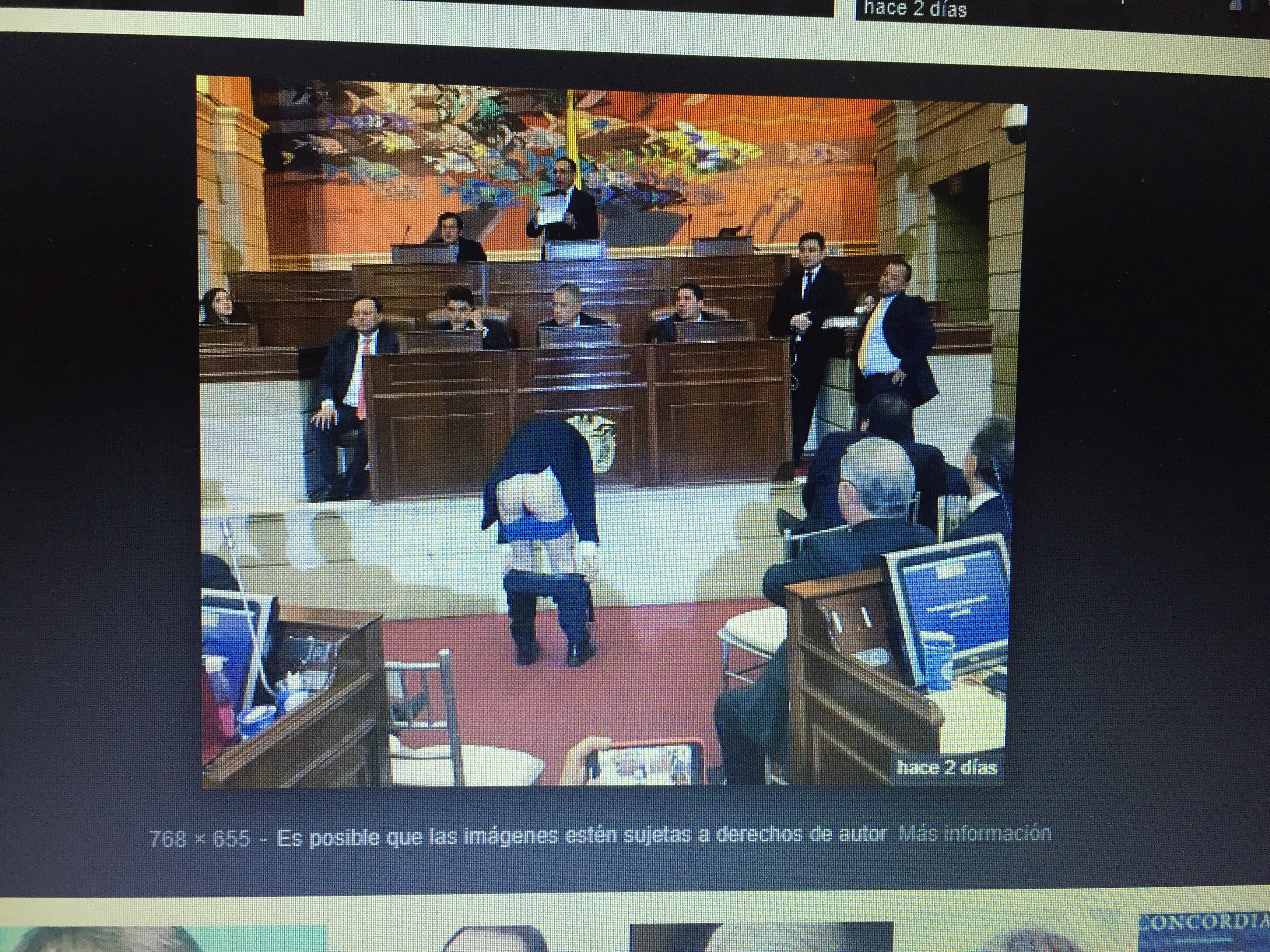 Mockus nalgas 1