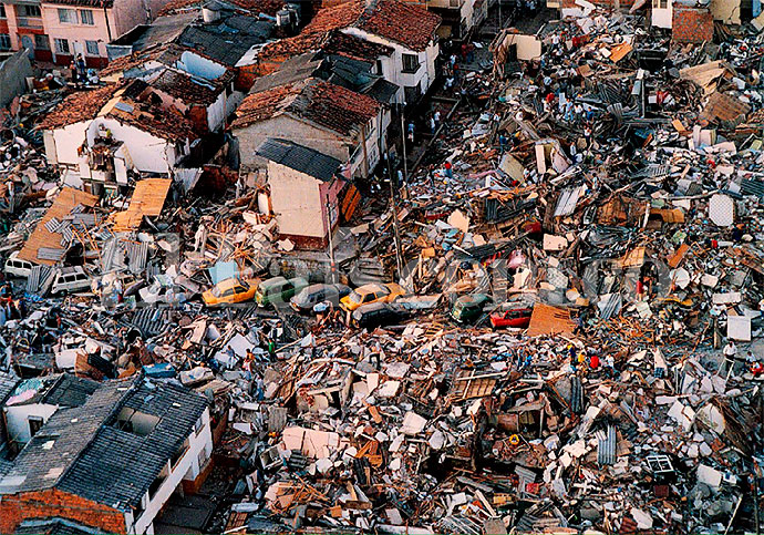 terremoto-de-Armenia-1999