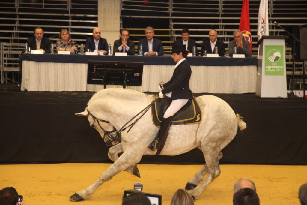 Imagen tomada de https://www.agronegocios.co/ferias/asi-fue-la-inauguracion-de-agroexpo-2019-la-version-numero-22-de-la-feria-que-reune-el-agro-2883994