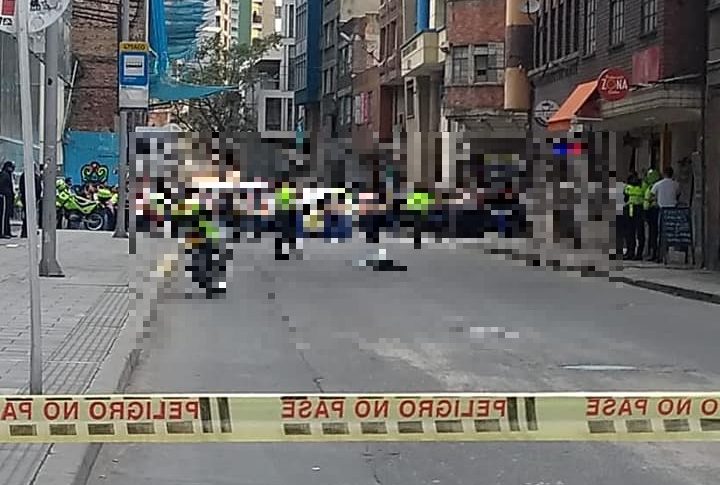 Persona cae desde el quinto piso del edificio Bacatá en Bogotá