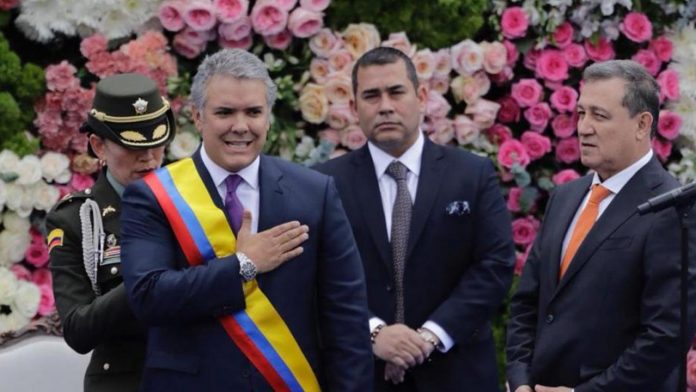 ivan-due-toma-posesion-del-cargo