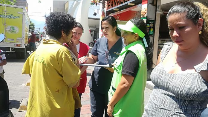 “Dejar de pedir una moneda para cambiar su vida” (2)