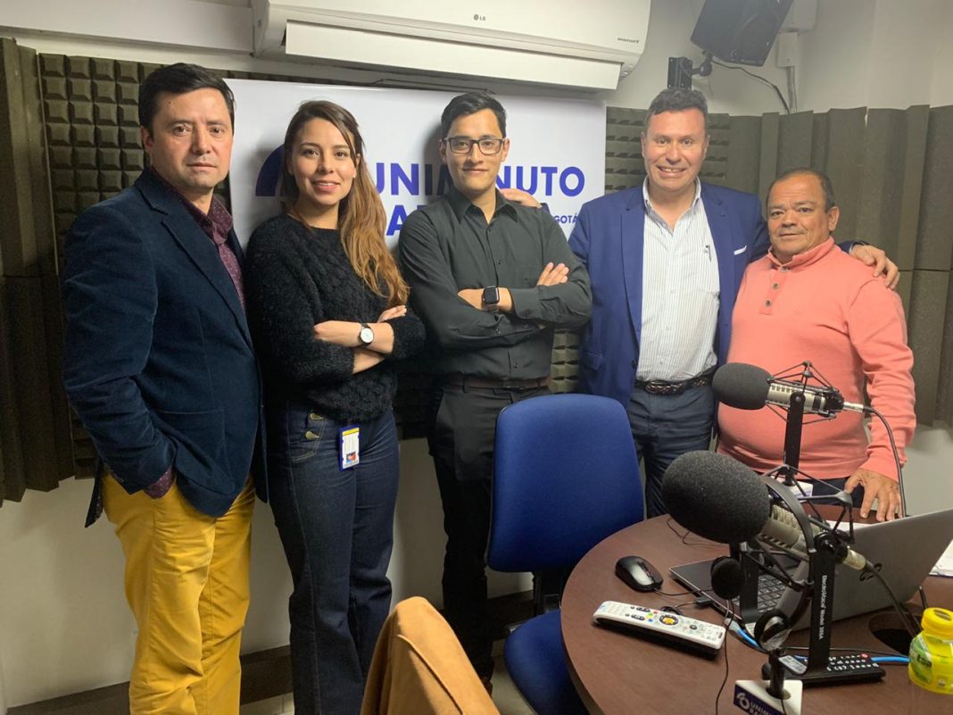 El equipo de Generación Empresa con los invitados del pasado 30 de Octubre