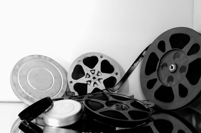 Cine.