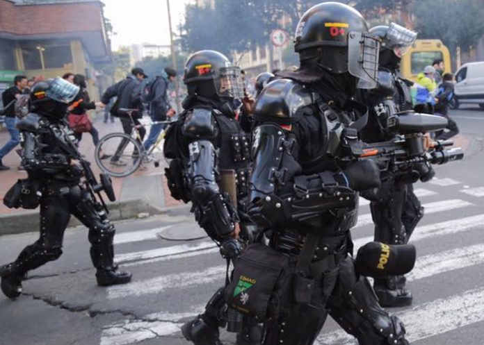 Que Armas Puede Usar El Esmad Durante Las Manifestaciones
