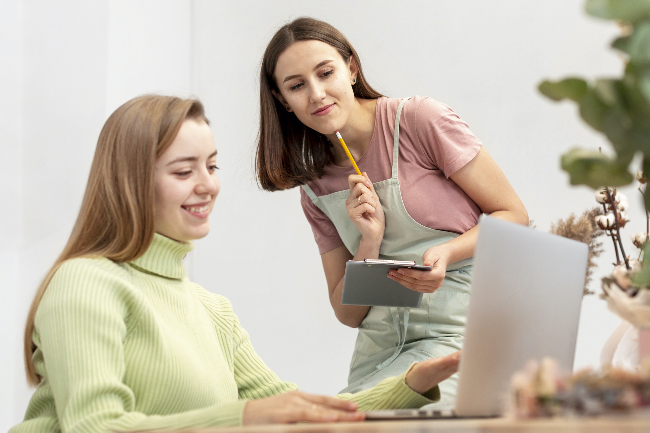 Meet Teenage Girl Online