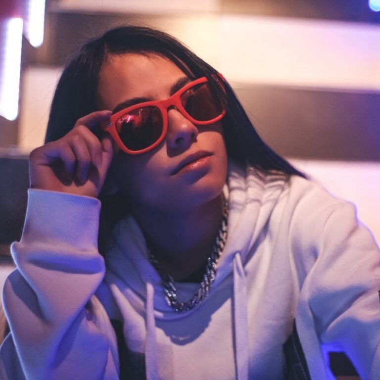 Promesa de la música urbana estudiante de UNIMINUTO