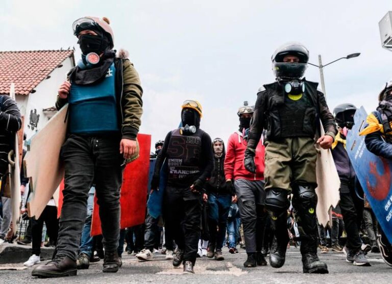 “Millones de jóvenes que marcharon pacificamente no les van a dar nada, es un muy mal precedente”: Diego Molano, ex ministro de defensa