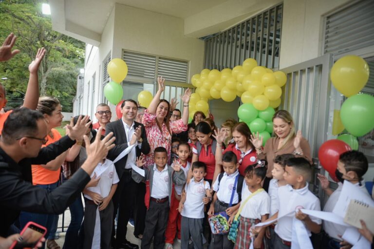 Alcaldía de Ibagué inauguró el primer colegio para niños sordos de la región