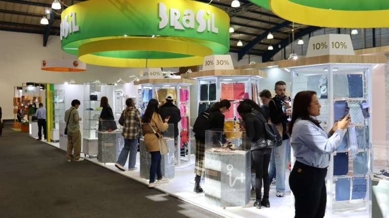 Emprendedores brasileños de calzado y cuero se reunieron corferias