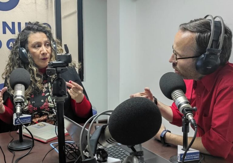 “A los bogotanos no les importa si los problemas que tenemos son de derecha, izquierda, centro, les interesa que les resuelvan los problemas”: Lucia Bastidas