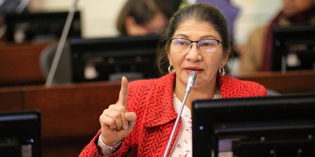 Senadora Sandra Ramírez