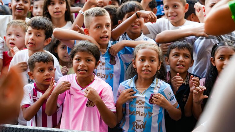 Comuna 11 de Ibagué escenario del “Tour Navideño 2.0” llevando sonrisas y esperanza